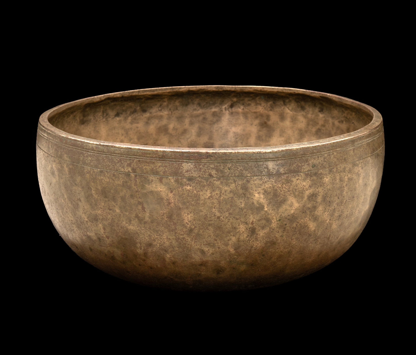 Antique Jambati Singing Bowl C 133Hz 11.25" A15859