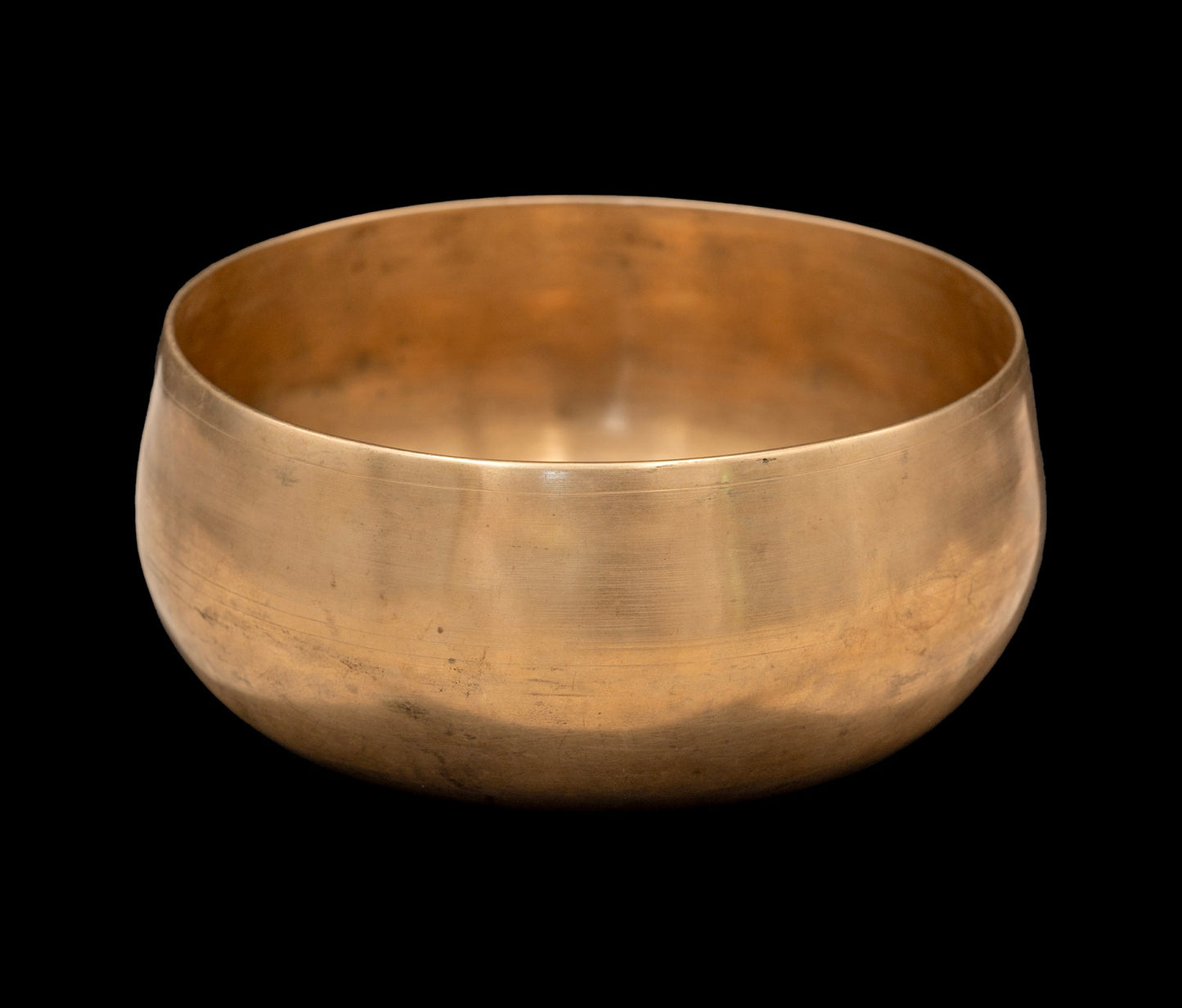 Antique Thadobati Singing Bowl D3 147Hz (Near Concert Pitch) 6 1/2" A16092