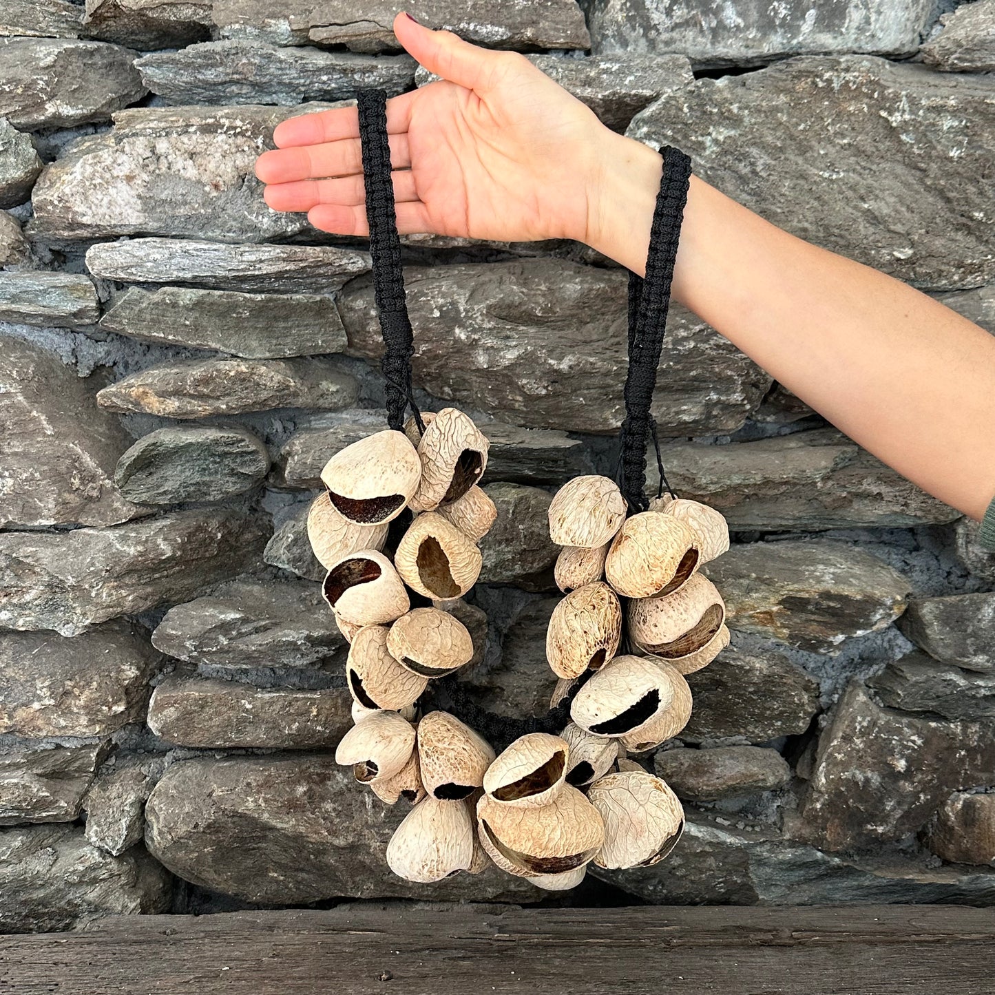 Double Handle Pangi Seed Shaker