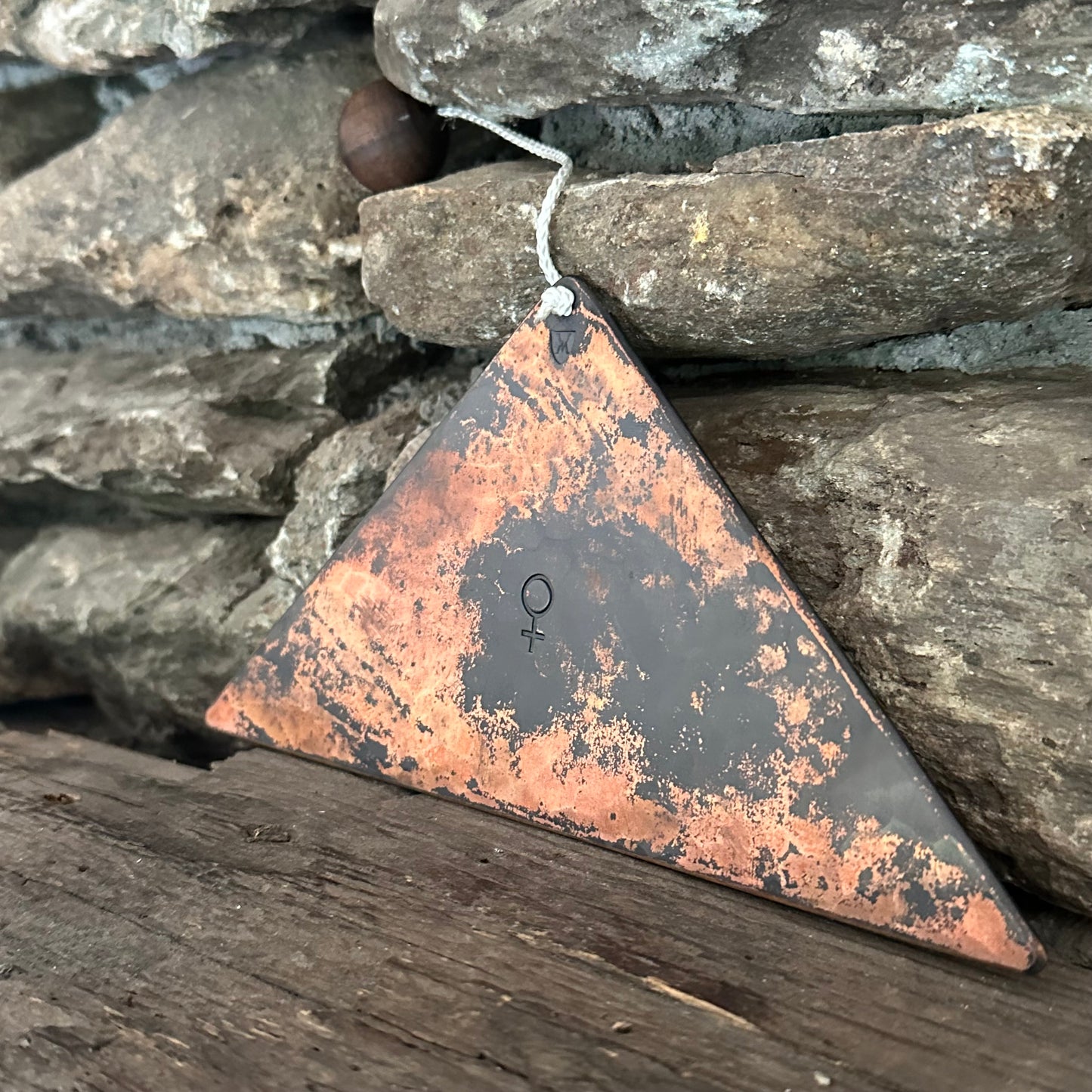 Venus XL Trigon with Mallet by Martin Bläse