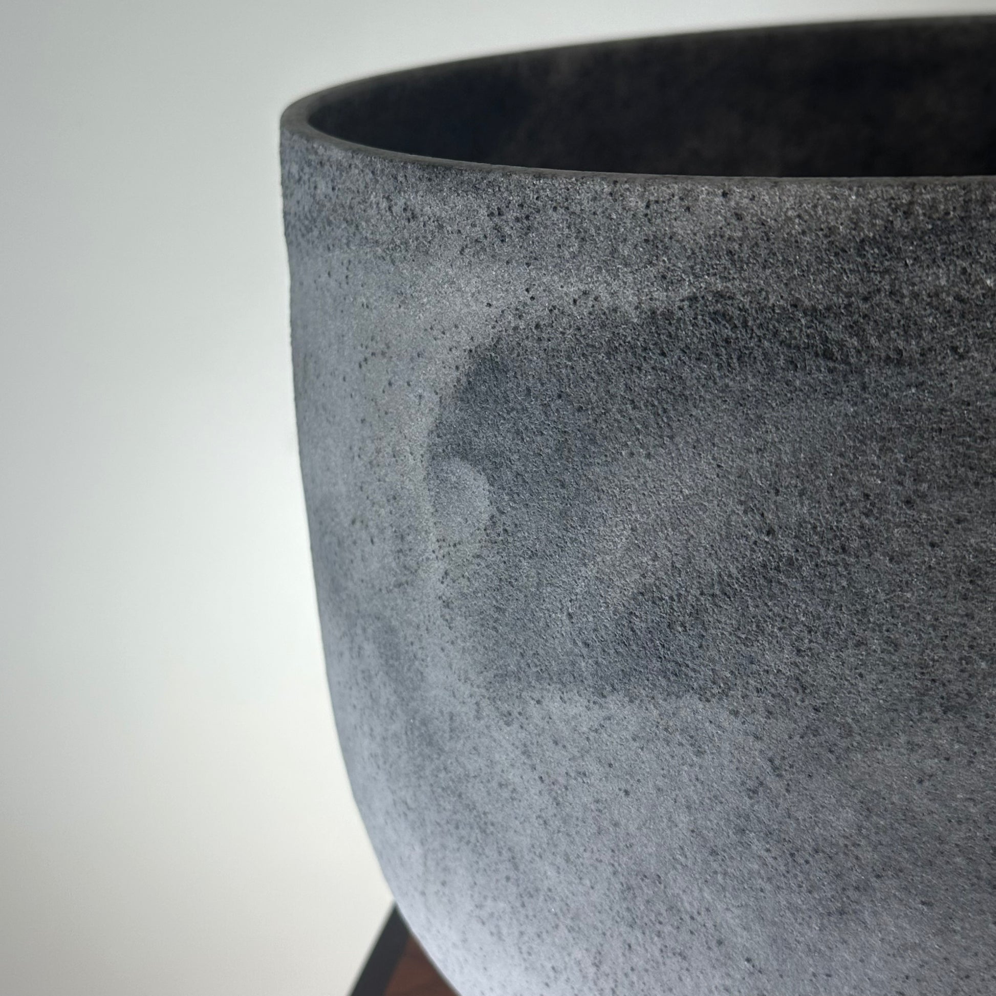 14" Obsidian Crystal Singing Bowl C4 432 Hz