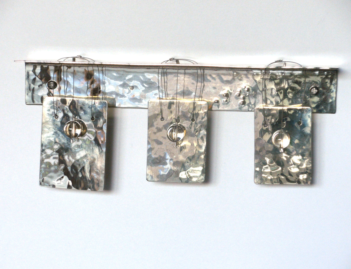 Leo in E-Major Heavens Doorbell By Martin Bläse