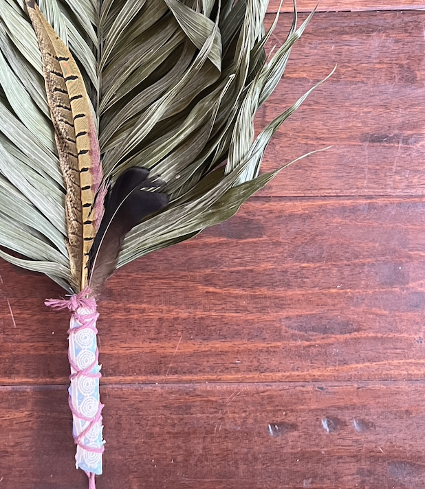 Commodore Palm Chakapa 25" Turquoise Fabric with Cream Trim & Mauve Cord