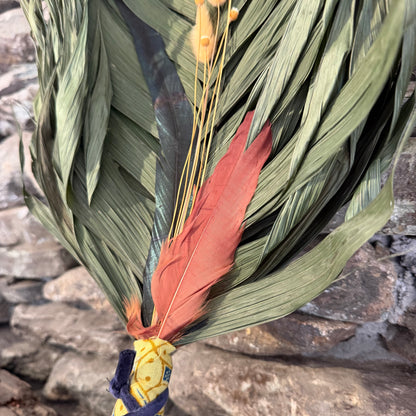 Commodore Palm Chakapa 25" With Rooster and Yellow Lagarus