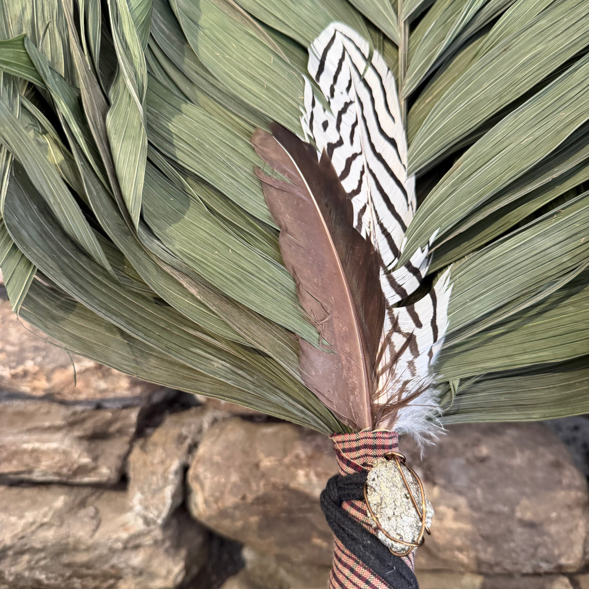 Commodore Palm Chakapa 25" With Rooster and Pyrite