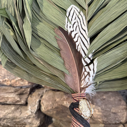 Commodore Palm Chakapa 25" With Rooster and Pyrite