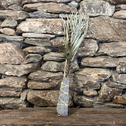 Bear Grass Chakapa 19" Blue & White with Yellow Cord