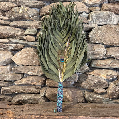 Commodore Palm Chakapa 25" With Peacock and Happy Flowers