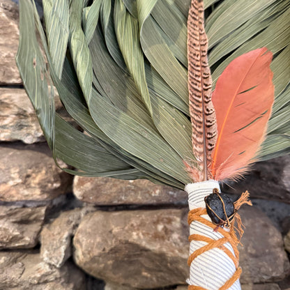 Commodore Palm Chakapa 25" With Pheasant and Tektites