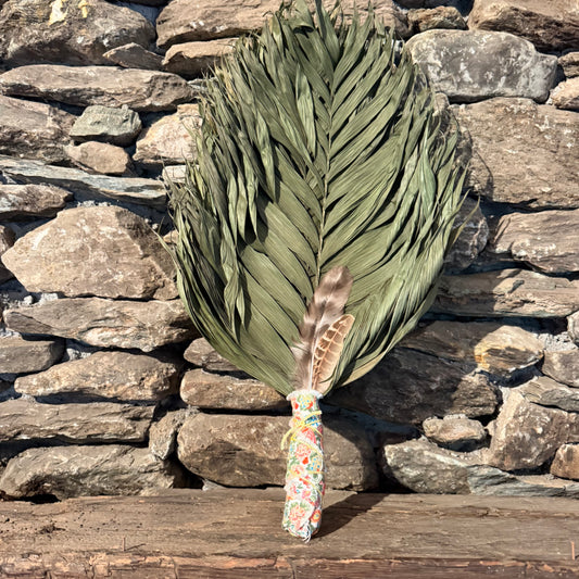 Commodore Palm Chakapa 25" Multi-Colored with Yellow Cord Chakapa