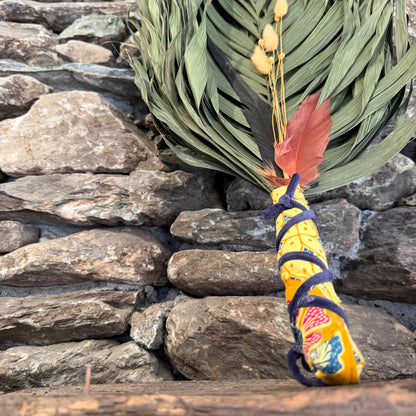 Commodore Palm Chakapa 25" With Rooster and Yellow Lagarus