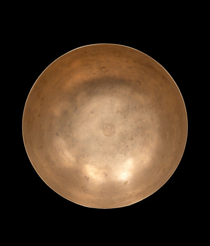 Antique Thadobati Singing Bowl  G 97Hz 8.25" A15874