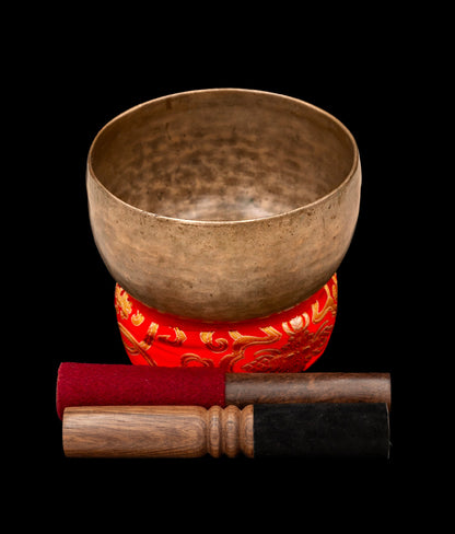 Antique Thadobati Singing Bowl G3 190Hz 6 1/2" A16082