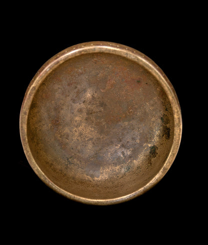 Antique Void Singing Bowl E5 678Hz 4 3/4" A16132