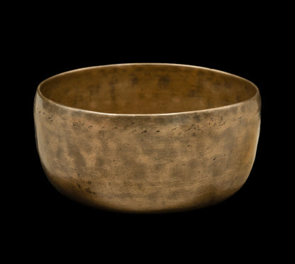 Antique Thadobati Singing Bowl G3 195Hz (NCP) 7" A16290