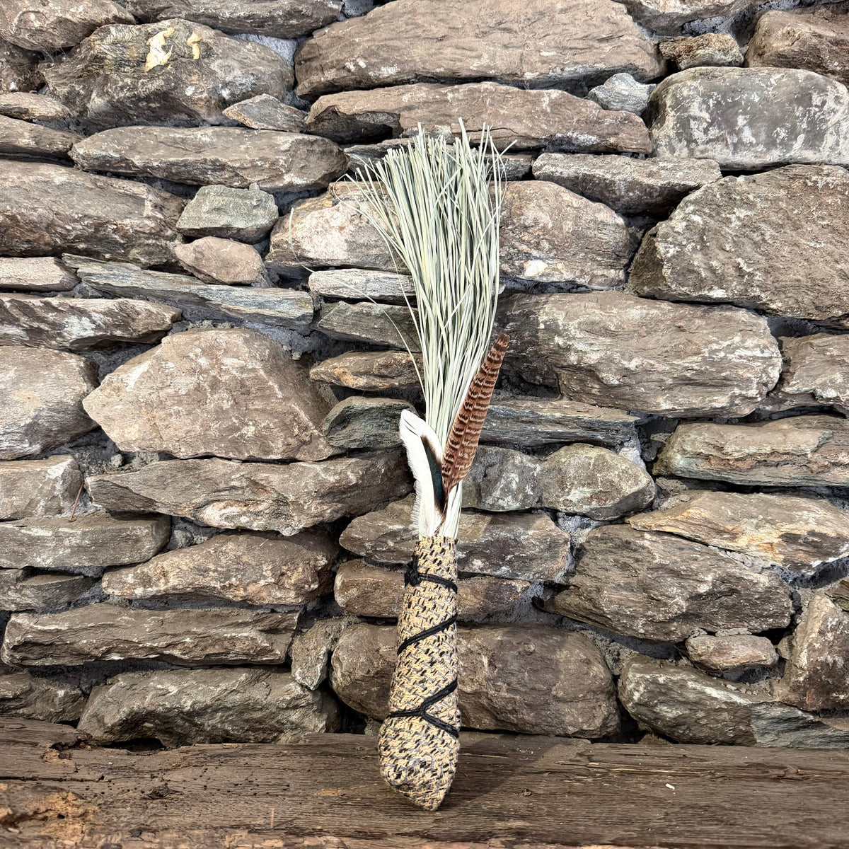 Bear Grass Chakapa 19" Multi-Colored with Black Cord