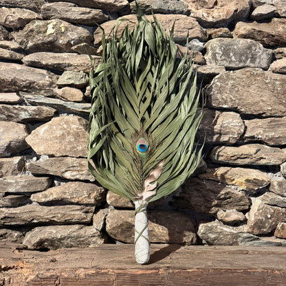 Commodire Palm Chakapa 25" Grey & White with Olive Cord