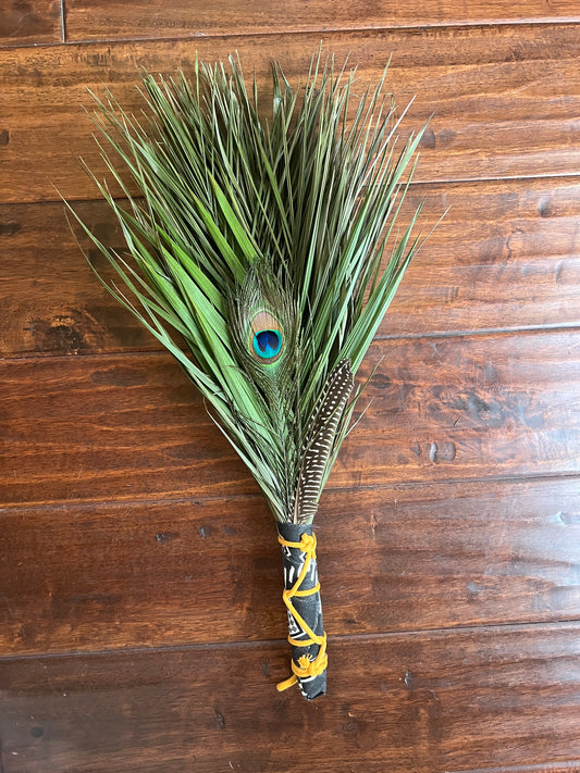 Fan Palm Chakapa 22" Black & White Canvas with Mustard Cord