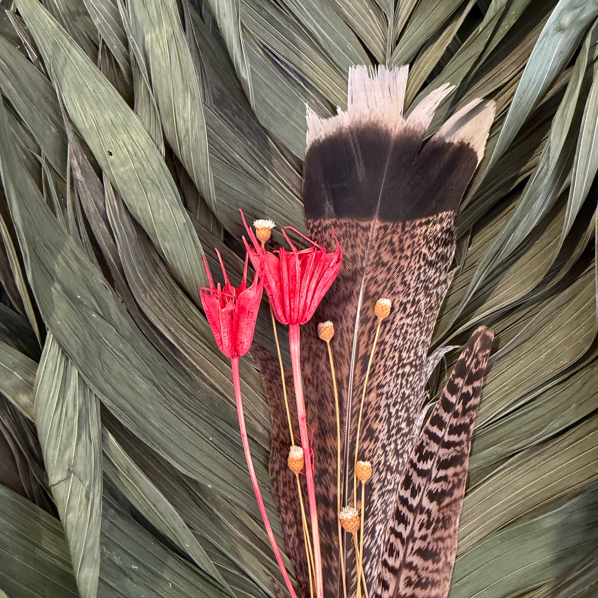 Commodore Palm Chakapa 25" With Turkey and Happy Flowrs