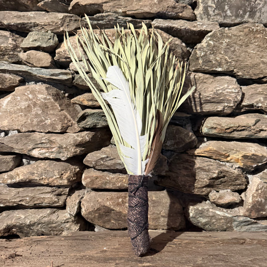 Fan Palm Chakapa 19" Brown & Blue with Black Cord