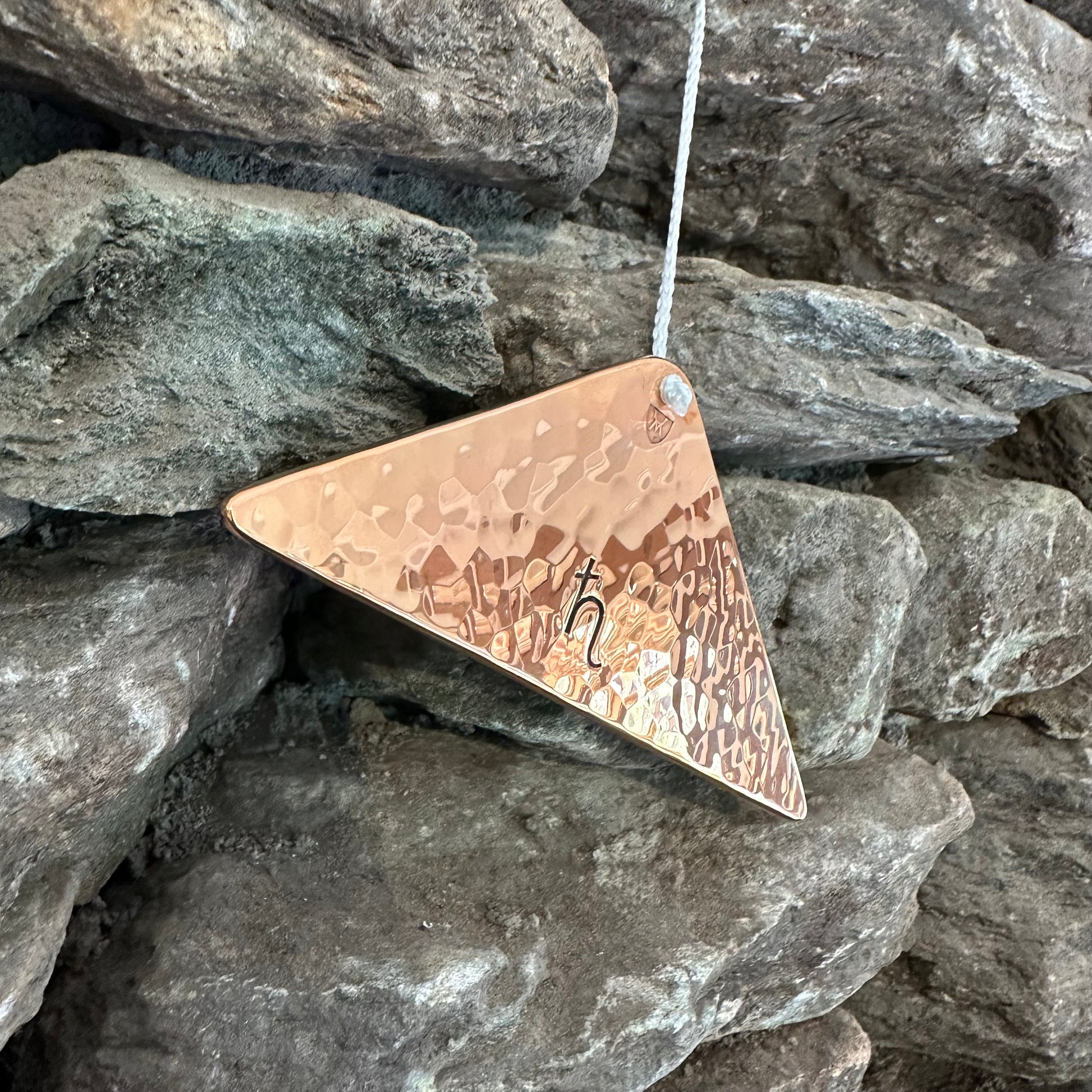 Jupiter Polished Bronze Trigon by Martin Bläse with Mallet