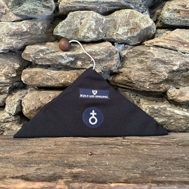Earth Extra Large Trigon by Martin Bläse Nickel Silver