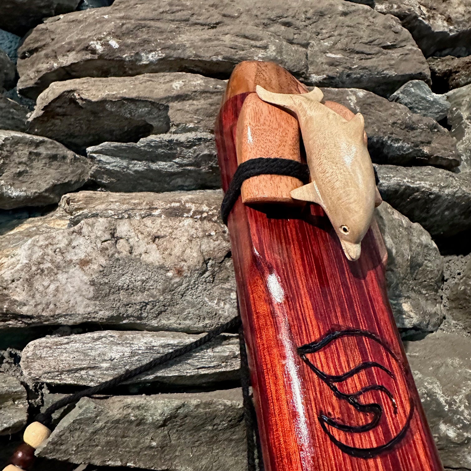 Dolphin Borneo Redwood Drone 22" F-Aeolian 432Hz