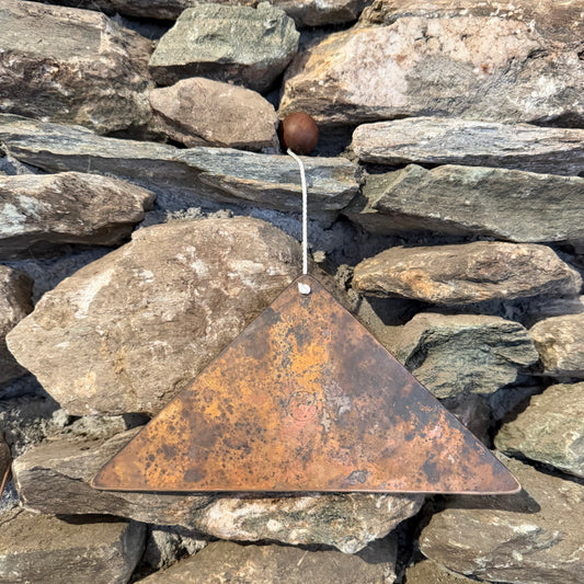 Synodic Day Extra Trigon by Martin Bläse in Natural Bronze