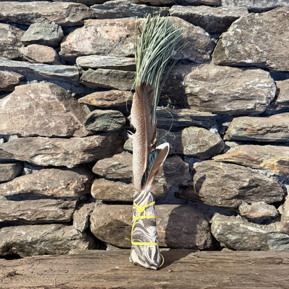 Beargrass Chakapa 18" Grey & Cream Fabric with Yellow Cord