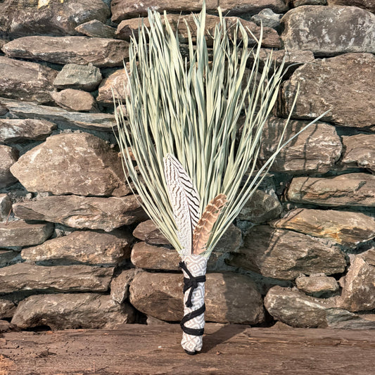 Fan Palm Chakapa 22" Grey & White Fabric with Black Cord